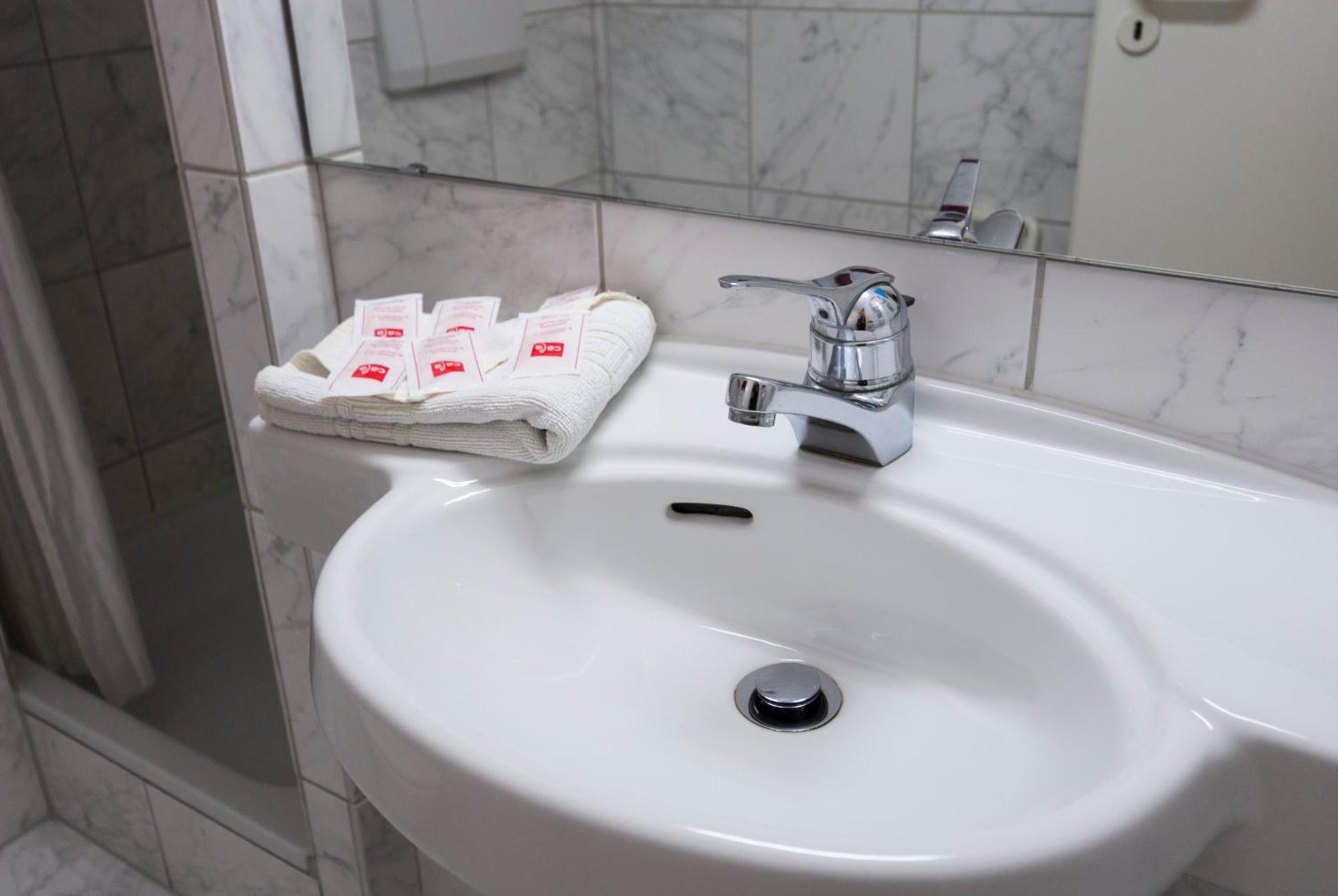 Hotel Excelsior Kassel Rom bilde